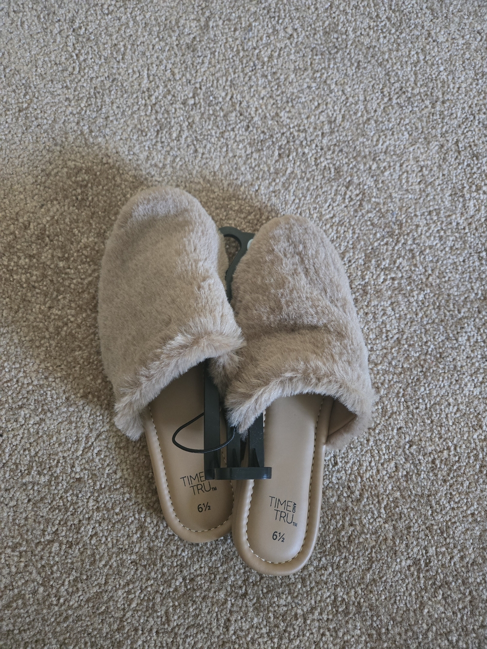 Women's Plush Slip-On Slides in Beige